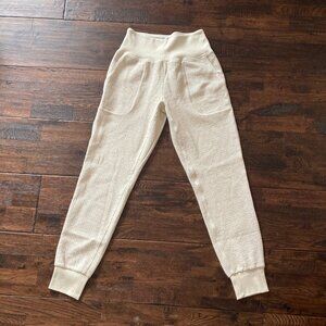NWOT Born Primitive Cloud Jogger